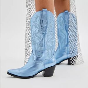 Jeffrey Campbell Dagget Cowboy Heeled Boot in metallic blue